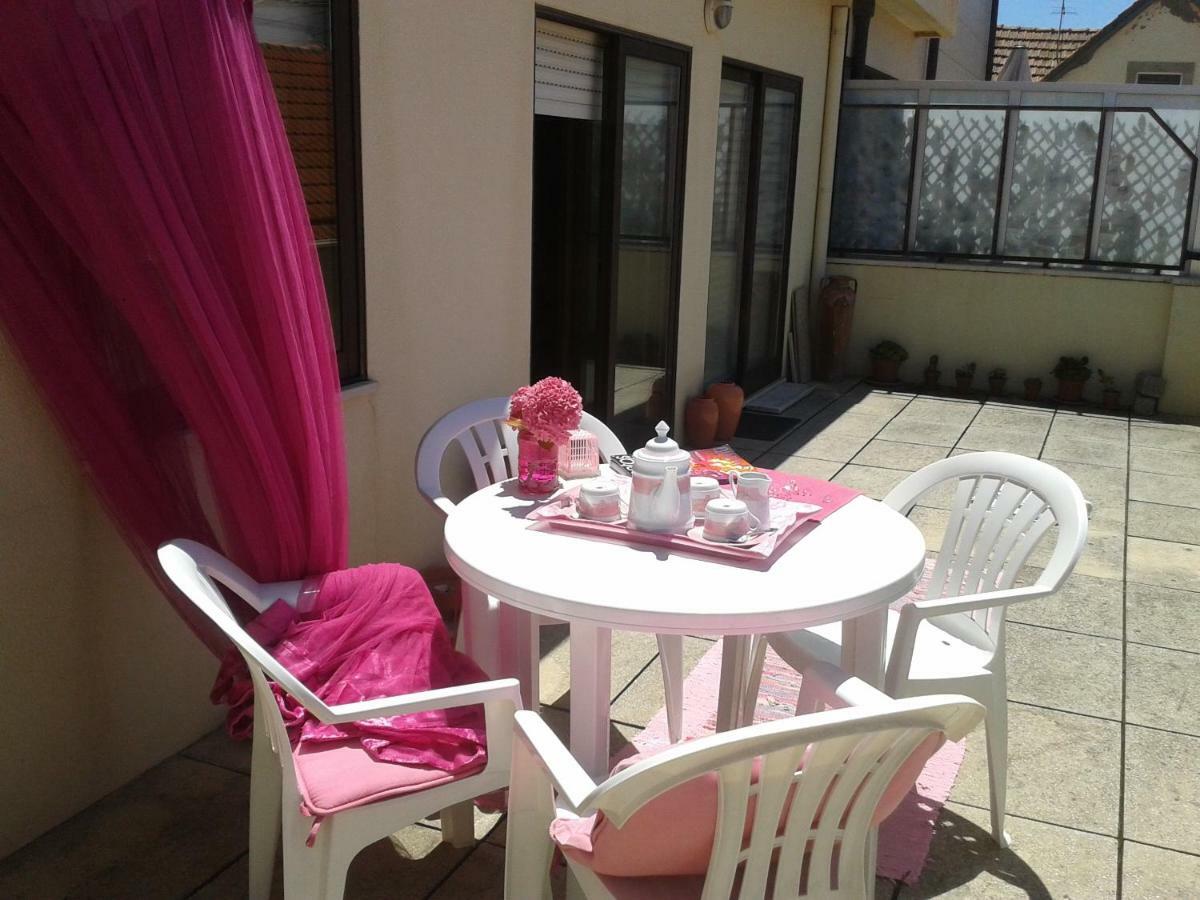 Rooms Near The Beach Espinho  Exterior foto